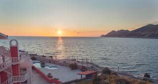 Апартаменты Apartments Atlantis Добра-Вода Номер-студио с балконом и видом на море (для 3 взрослых)-3